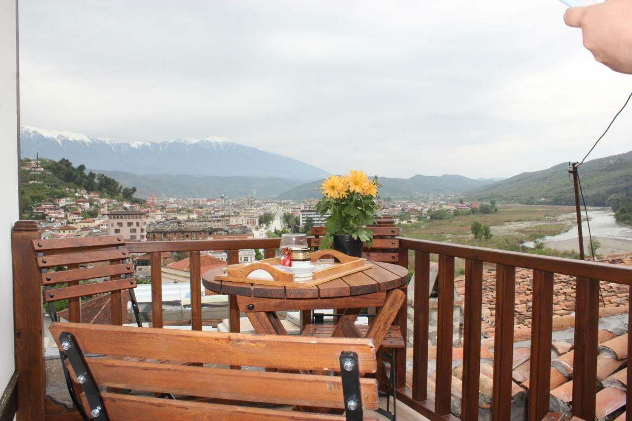 Guesthouse Arjan Berat Dış mekan fotoğraf
