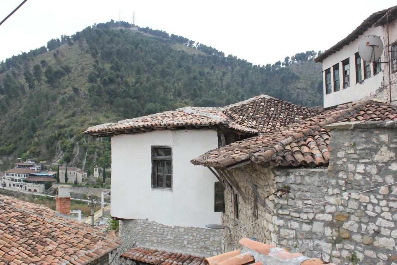 Guesthouse Arjan Berat Dış mekan fotoğraf