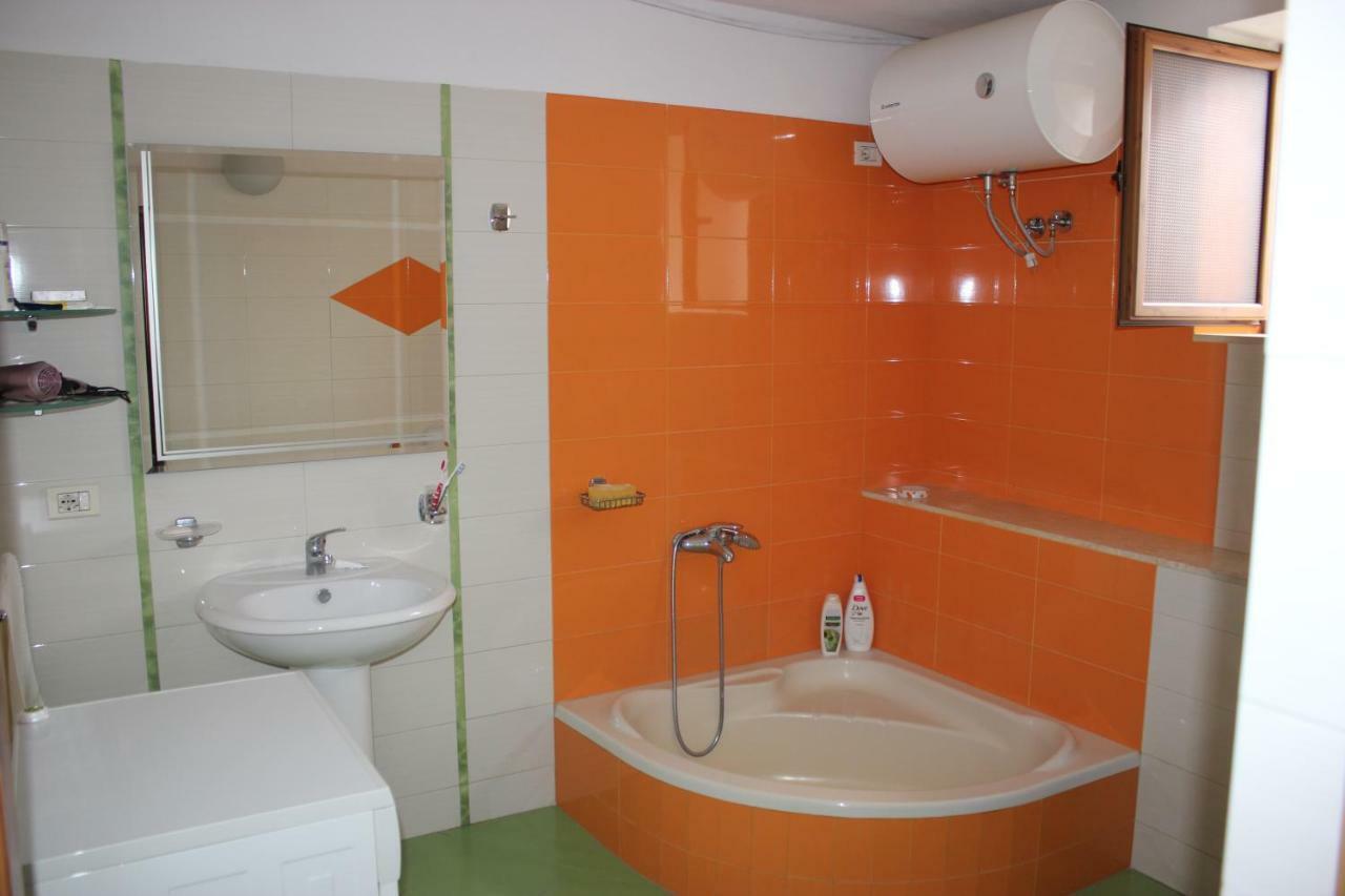 Guesthouse Arjan Berat Dış mekan fotoğraf